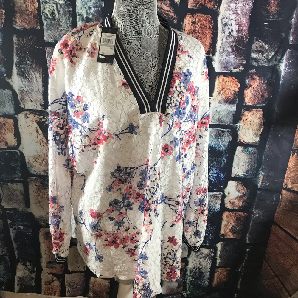 Tommy Hilfiger x large multi color lace v neck top